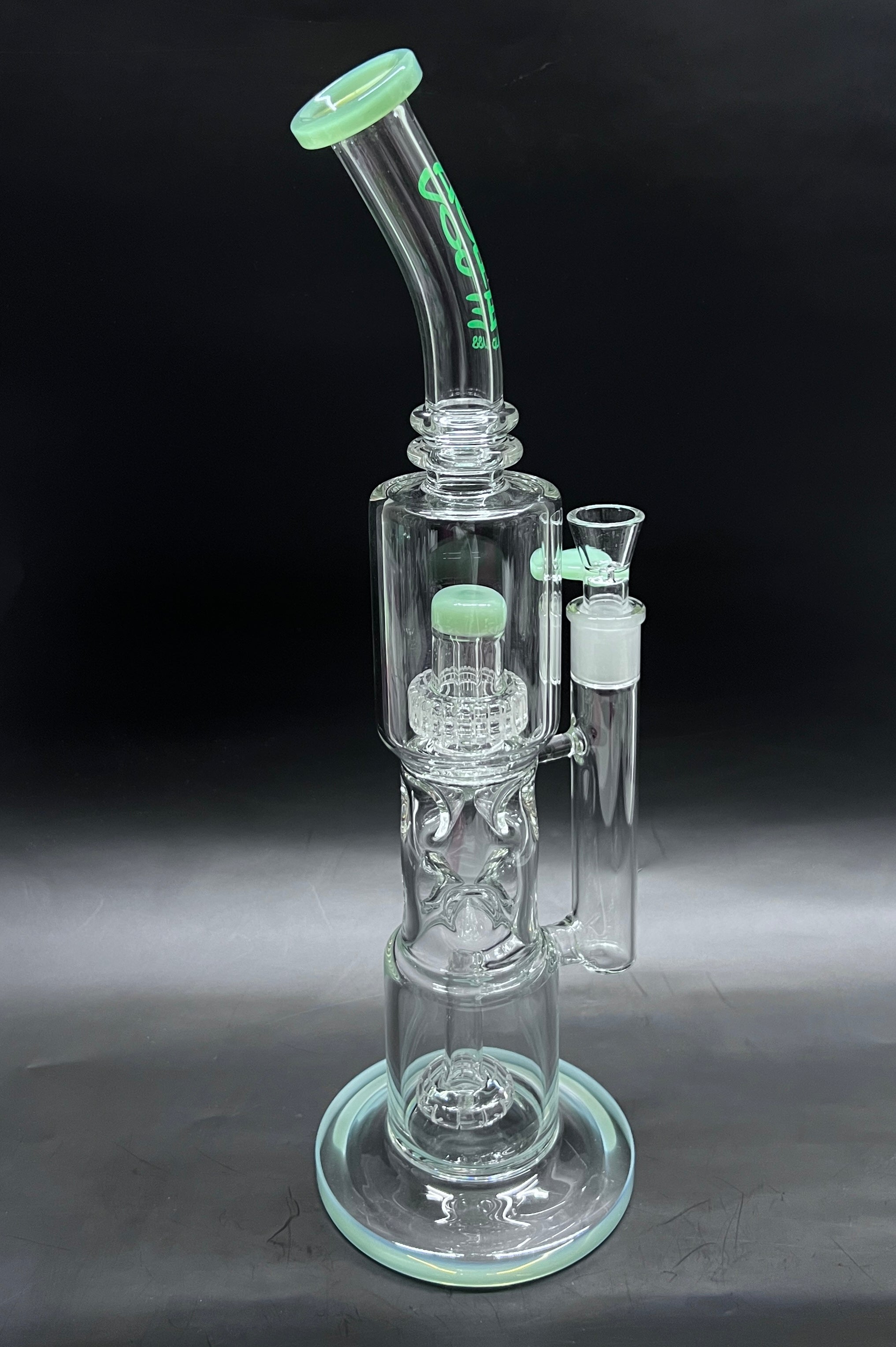 Toro Glass Bong - Wholeselly.com | Importer, Supplier & Wholesaler ...